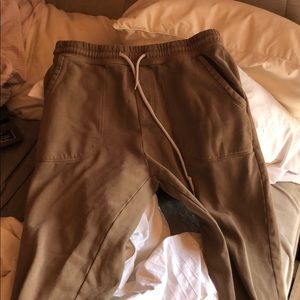 Men’s joggers